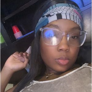 Meet your Posher, Annie